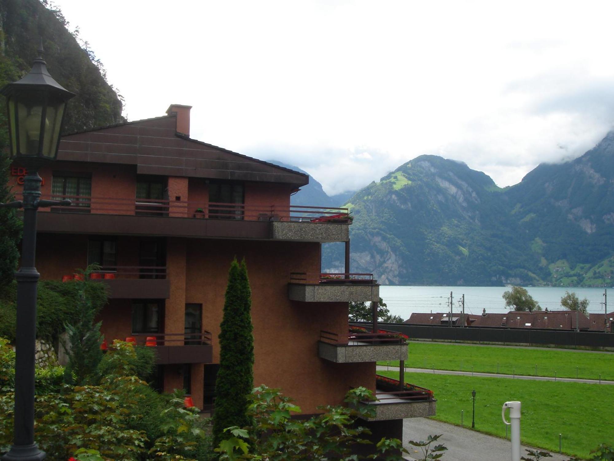 Hotel Eden Sisikon Exterior foto